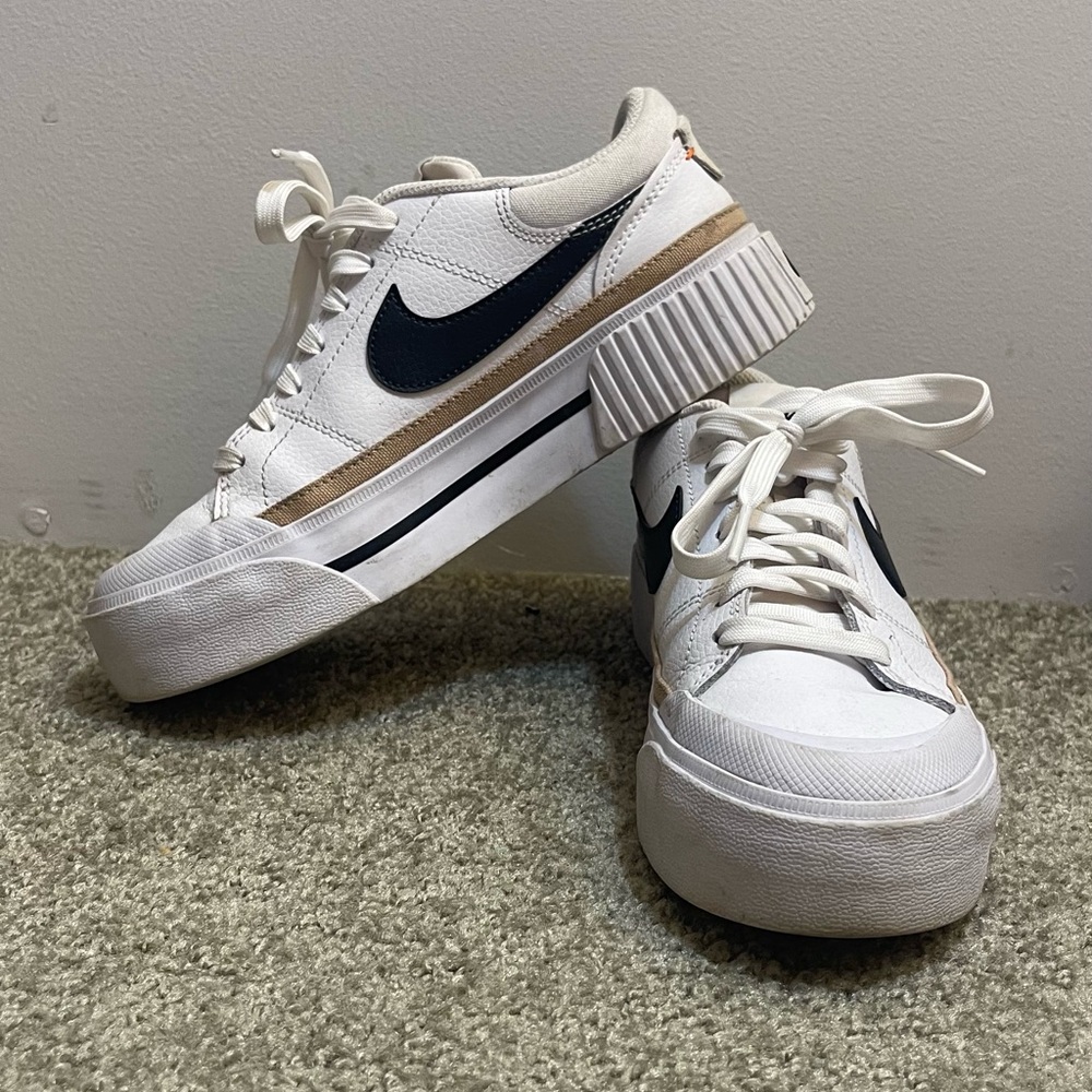Nike Women’s White Sneakers with Black Swoosh and Tan Accent